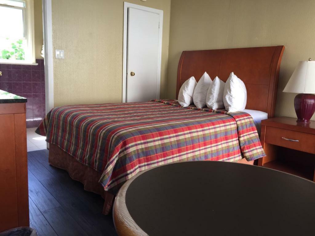 شلالات نياغارا Alpine Motel المظهر الخارجي الصورة